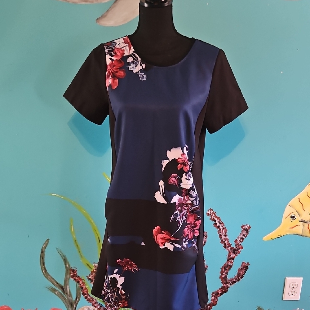 Simply Vera Vera Wang Black and Blue Dress